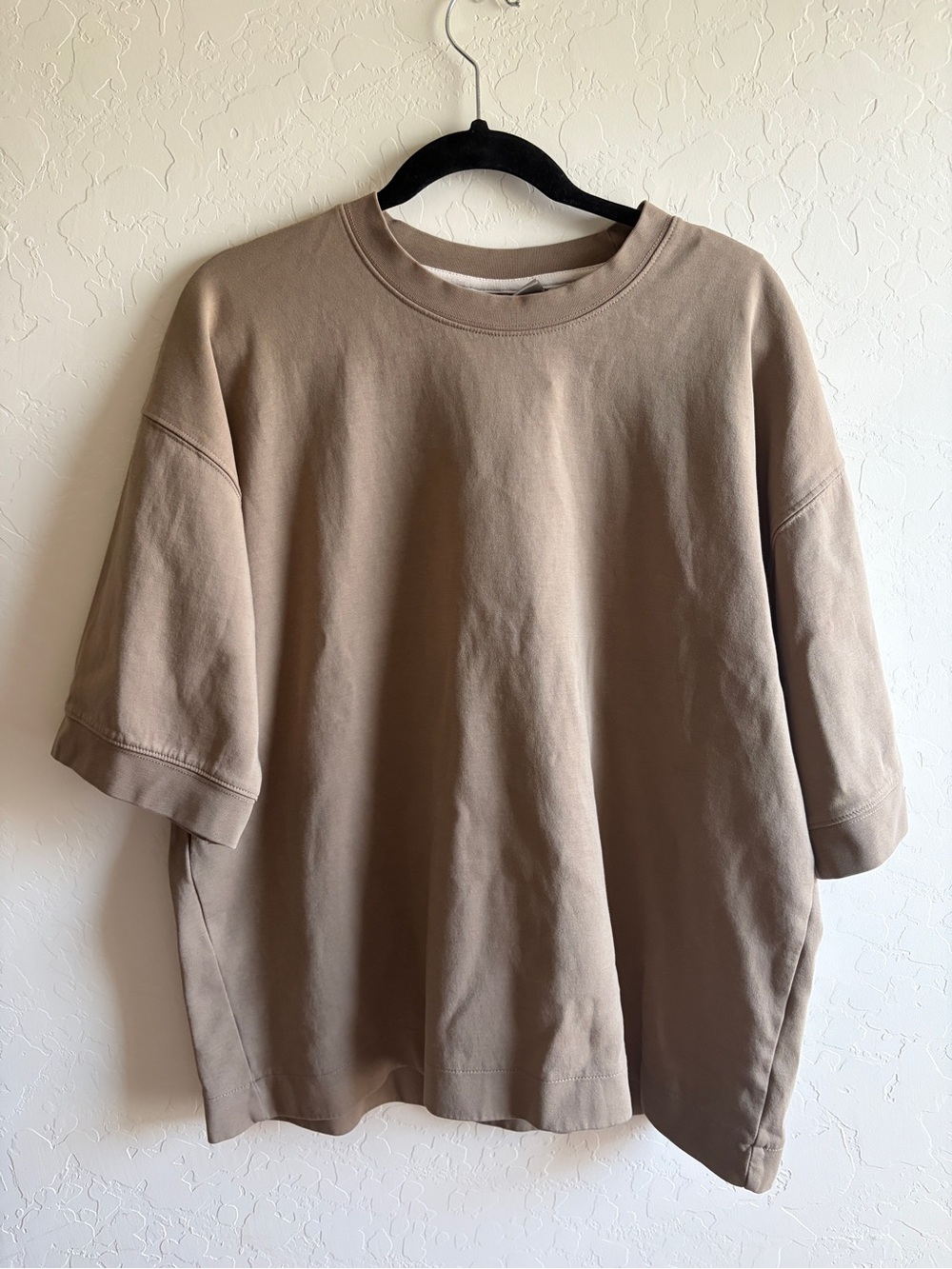 Men's Short Sleeve Tee in Taupe - Casual Crewneck